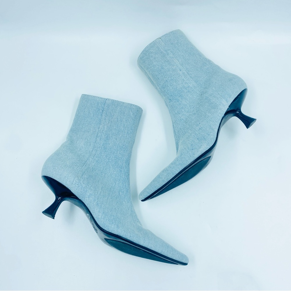 Zara Denim Jean Kitten Heel Boots Booties Blue EUC 37 6.5 - Picture 3 of 9